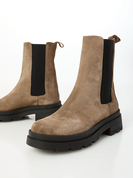 OVYE' Tronchetto Chelsea Boot In Camoscio NI7730CAM Taupe