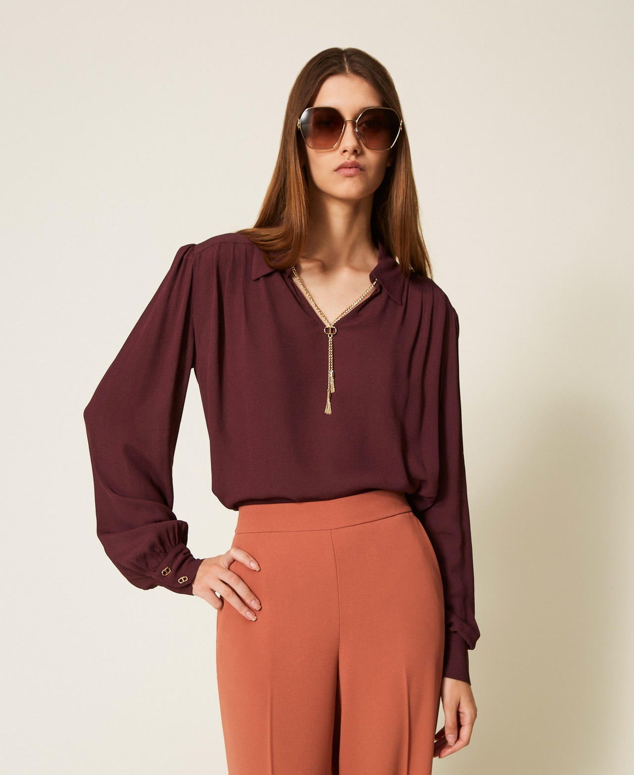 TWINSET Blusa Donna con arricciature e catena Oval T 252TP2291 Winetasting