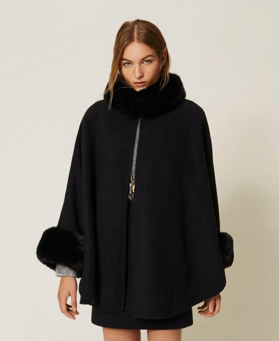 TWINSET Poncho in panno con faux fur 262TO5730 Nero