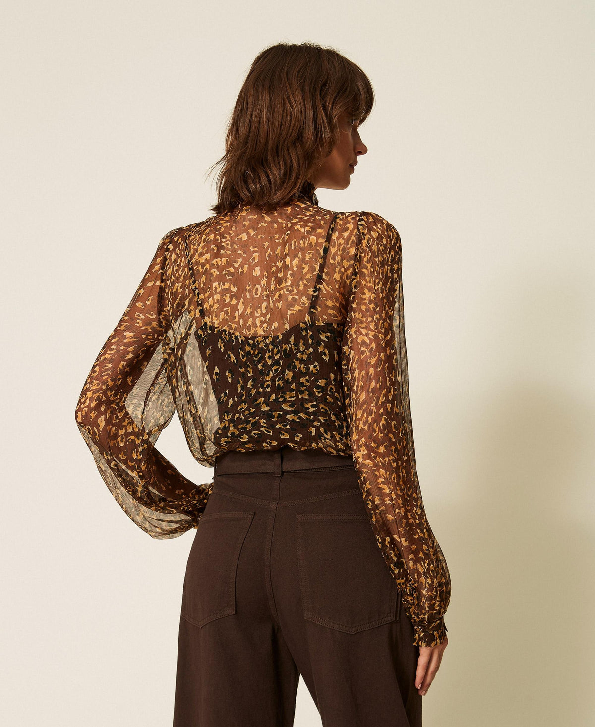 TWINSET Camicia in creponne di seta animalier 262TP269B Stampa Animal Brown Gold