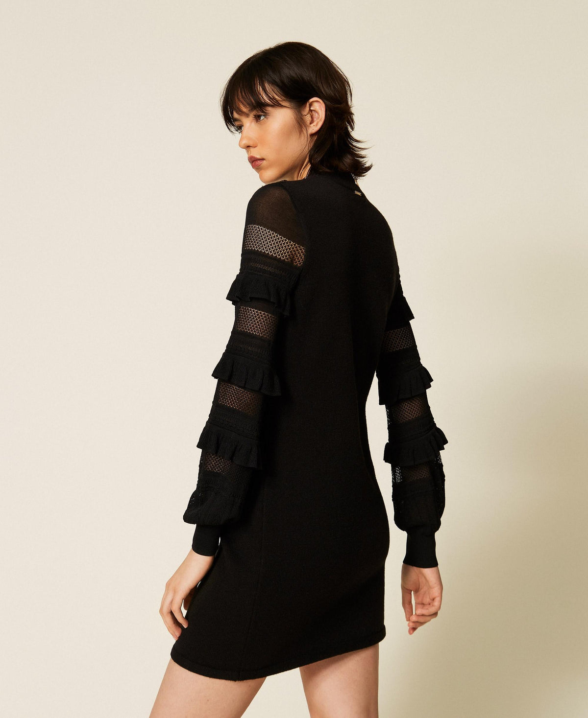 TWINSET Abito corto in maglia a punto rete con volant 262TP3112 Nero
