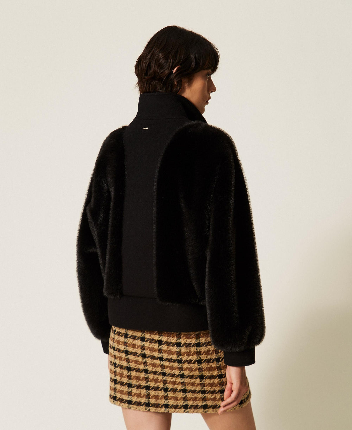 TWINSET Bomber in faux fur e panno 262TT2180 Nero