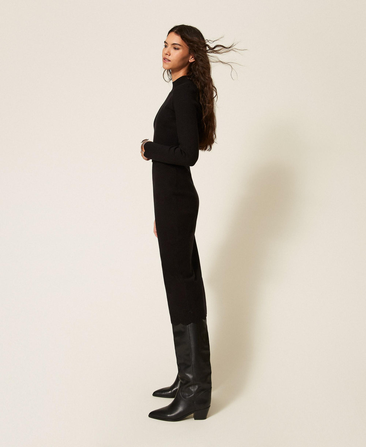 TWINSET Abito lungo in maglia con cintura 262TT3130 Nero
