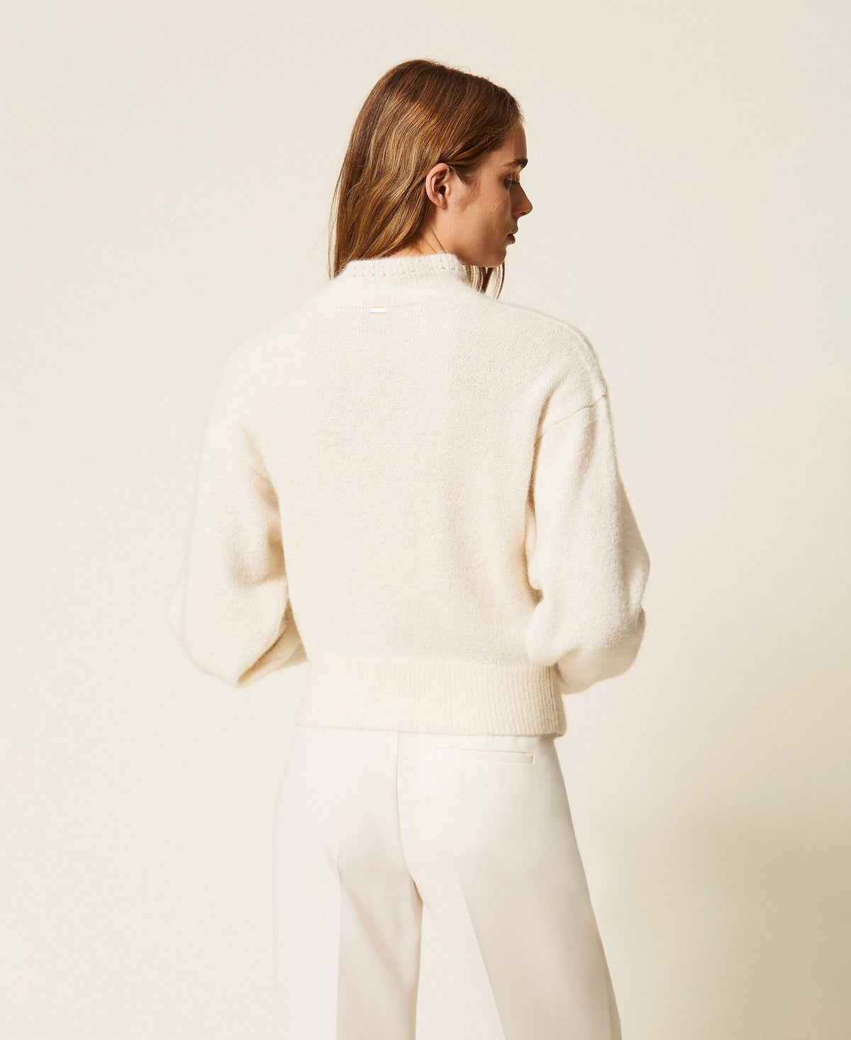 TWINSET Maglia in misto alpaca jacquard 262TT3341 Jacquard Roses Madreperla