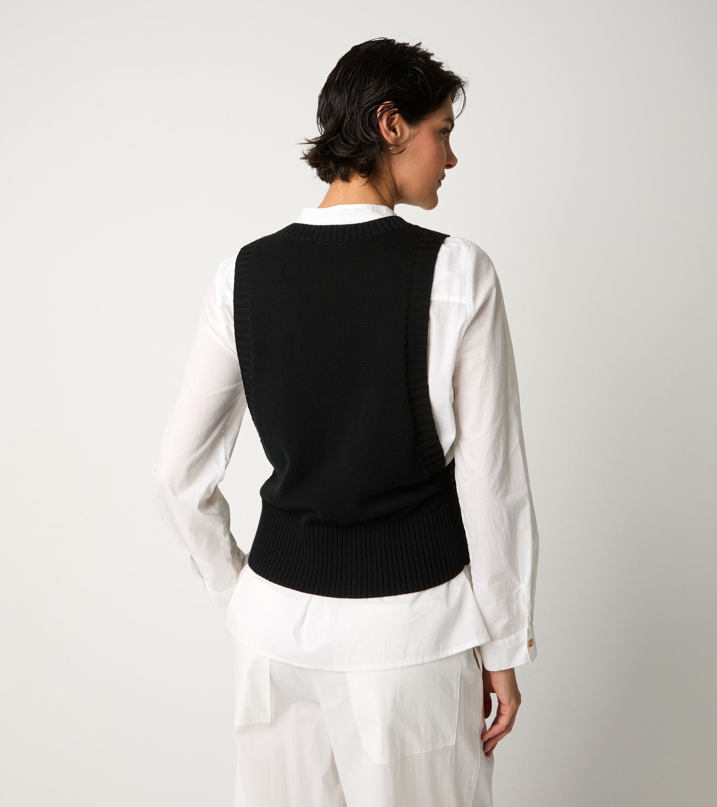 ALESSIA SANTI Knitted vest 611SD53002 Black