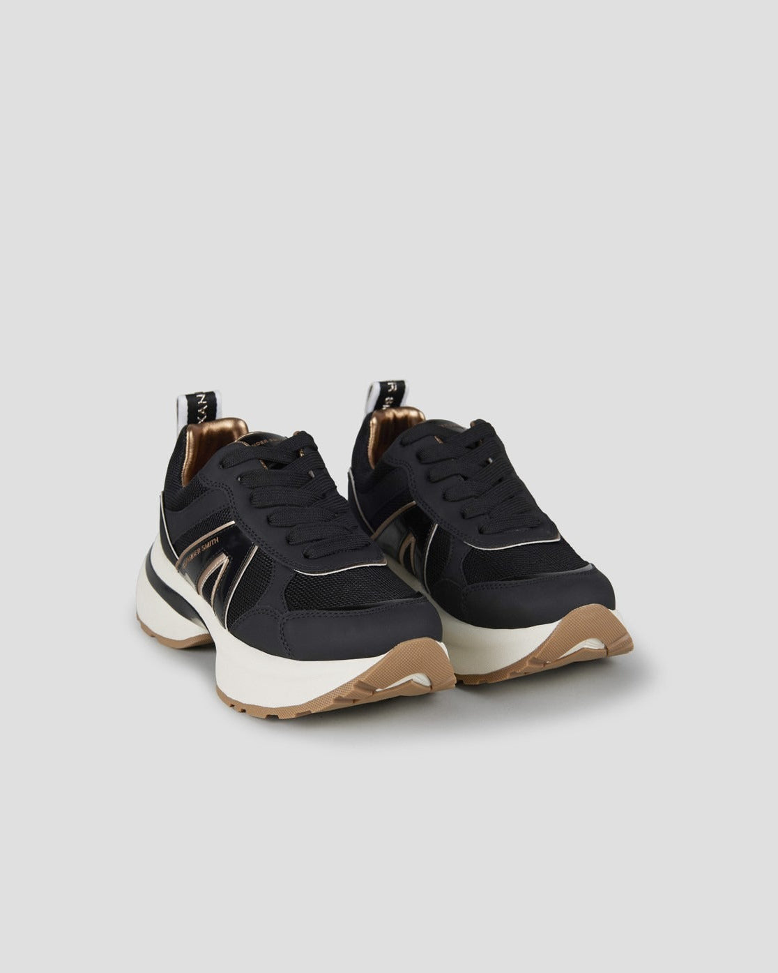 ALEXANDER SMITH Sneakers VICTORIA DONNA ASBCVIW1175BLK Black