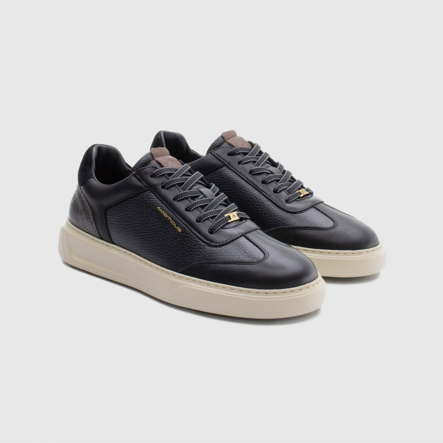 Sneaker AMBITIOUS Kit Uomo Nera - Design Minimale