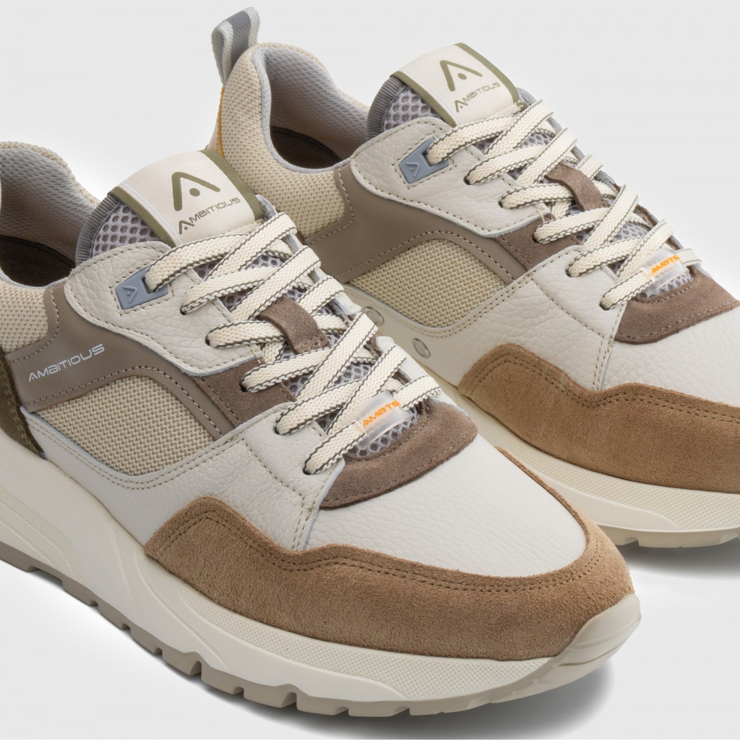 Sneaker AMBITIOUS Strider Uomo Taupe - Stile Anni '90