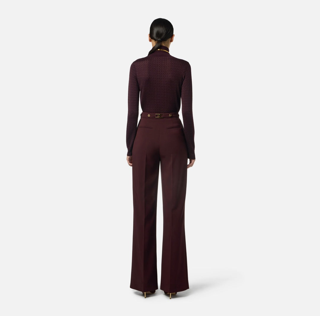 ELISABETTA FRANCHI Pantaloni in crepe con accessorio gioiello
PA09956E2 Merlot