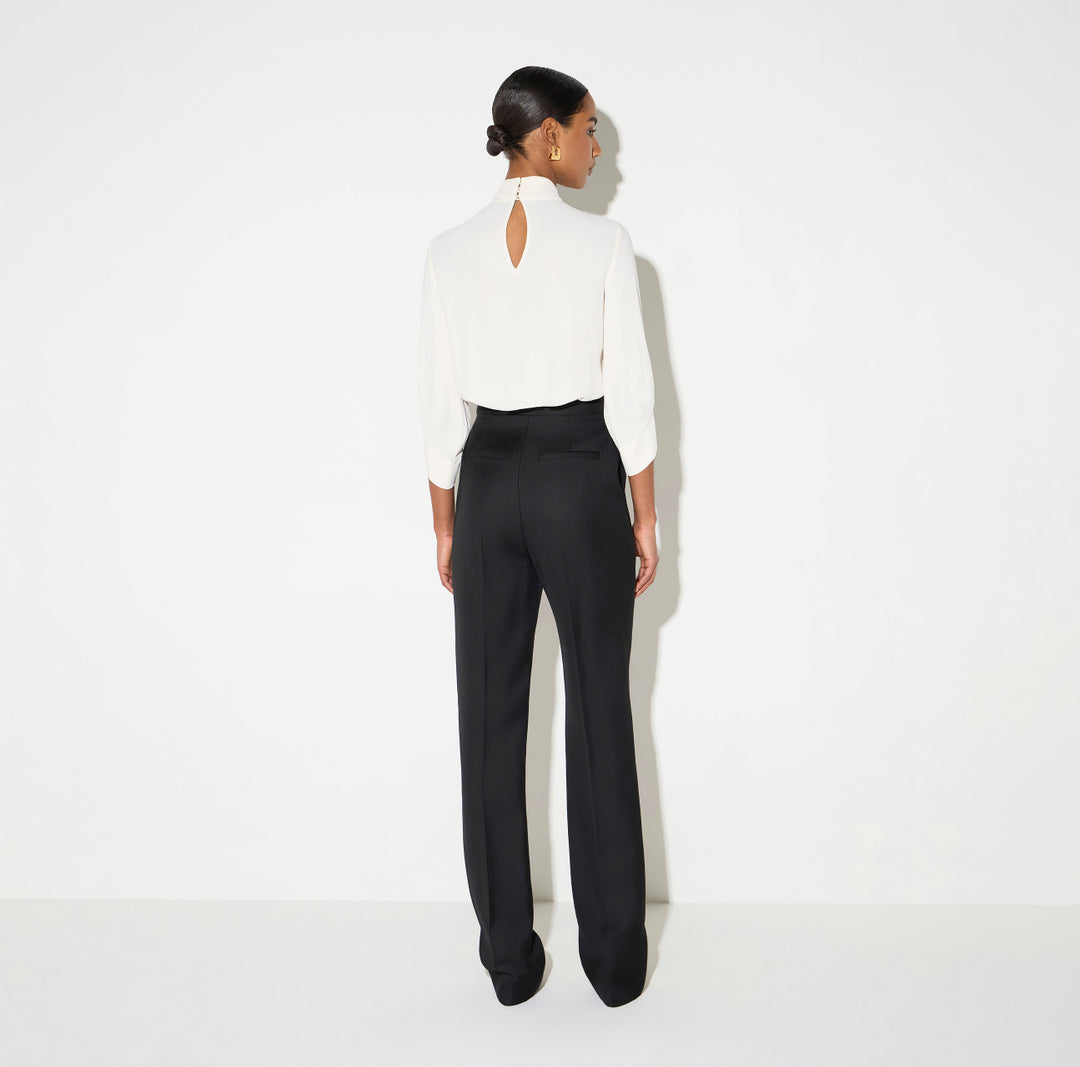 ELISABETTA FRANCHI Camicia Blusa in georgette con cravattino CA17866E2 Burro-Nero