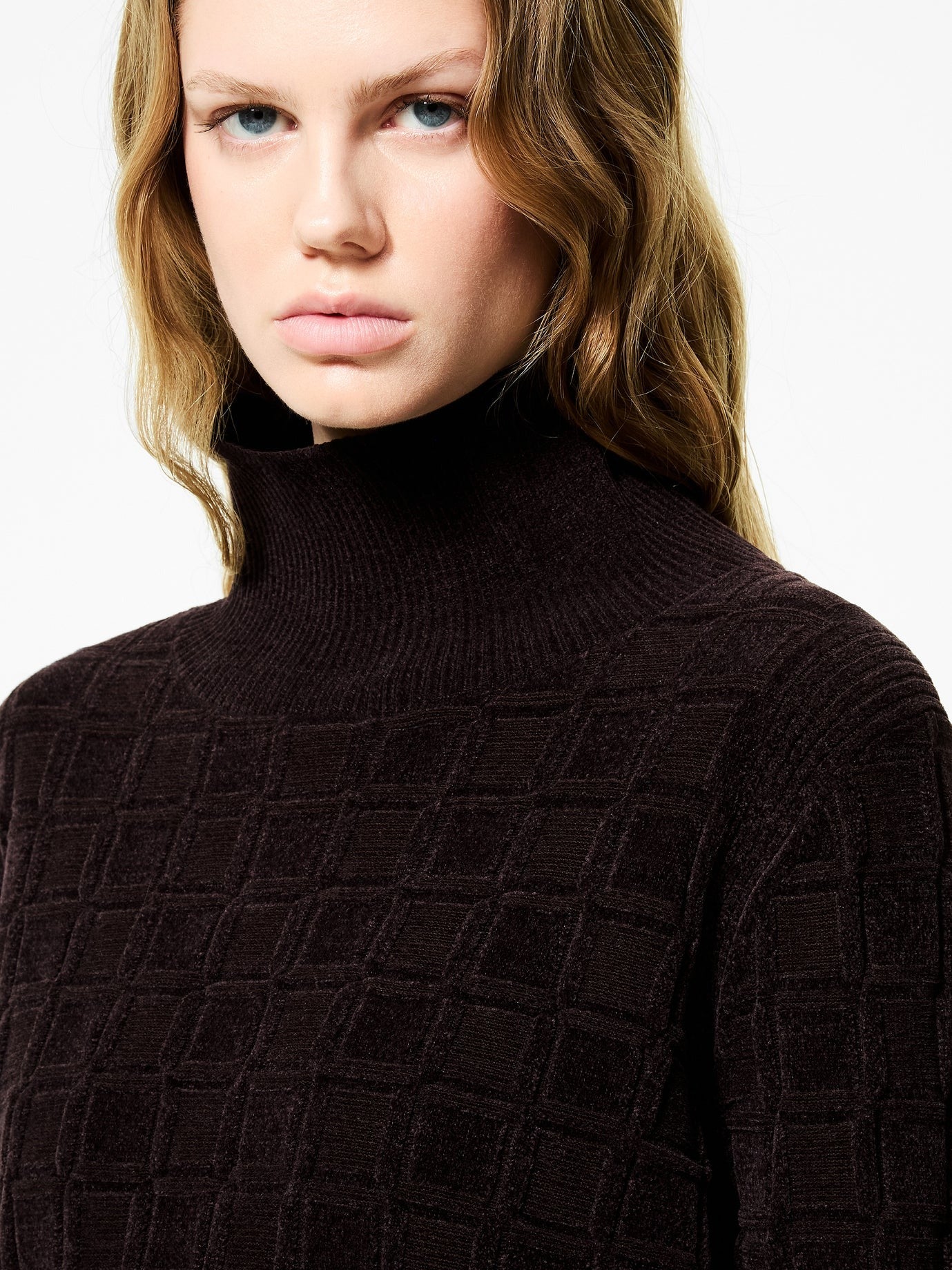 RRD Roberto Ricci Designs Maglia Donna Dori Turtleneck Wom Knit
W25660 Bordeaux 73