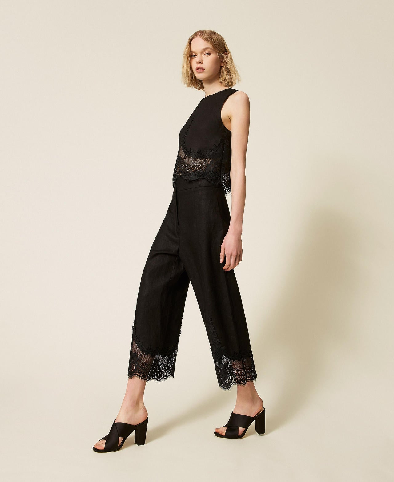 TWINSET Pantaloni cropped con pizzo 261TT2184 Nero